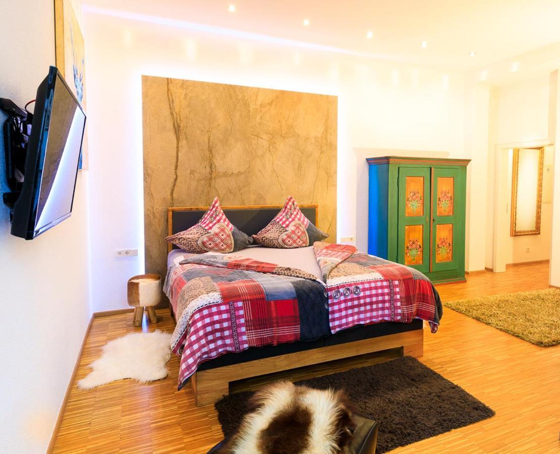 Schwarzwaldzimmer & Schwarzwald Design Apartment Rottweil Exteriör bild