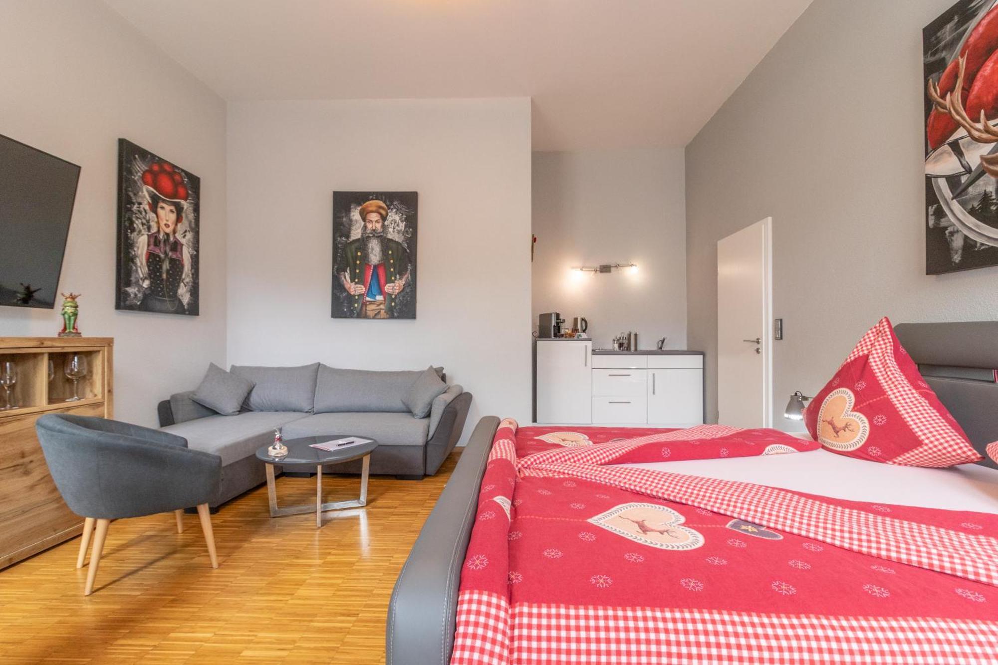 Schwarzwaldzimmer & Schwarzwald Design Apartment Rottweil Exteriör bild